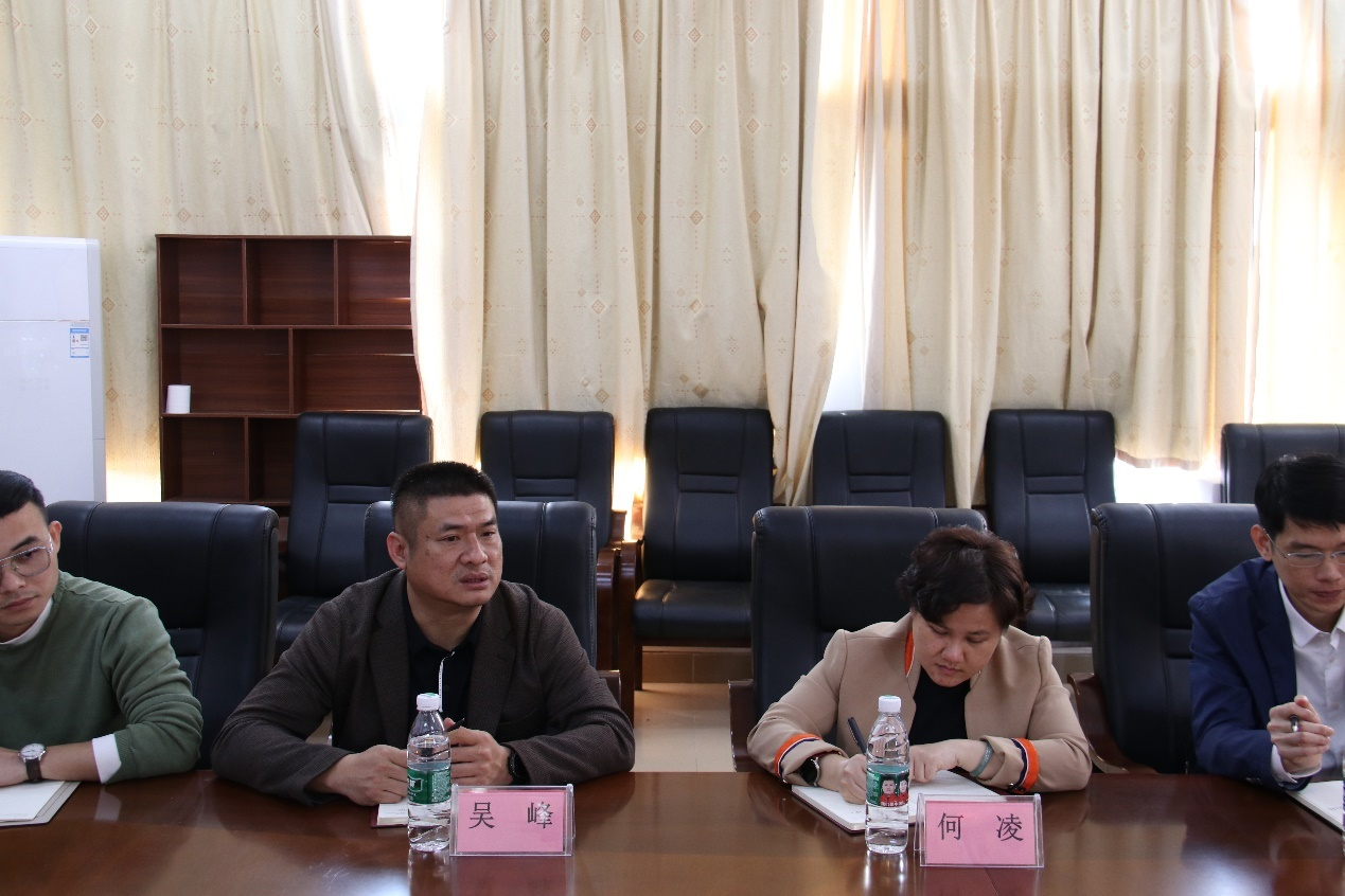 中共白沙黎族自治县委常委、宣传部部长何凌一行来我院调研交流
